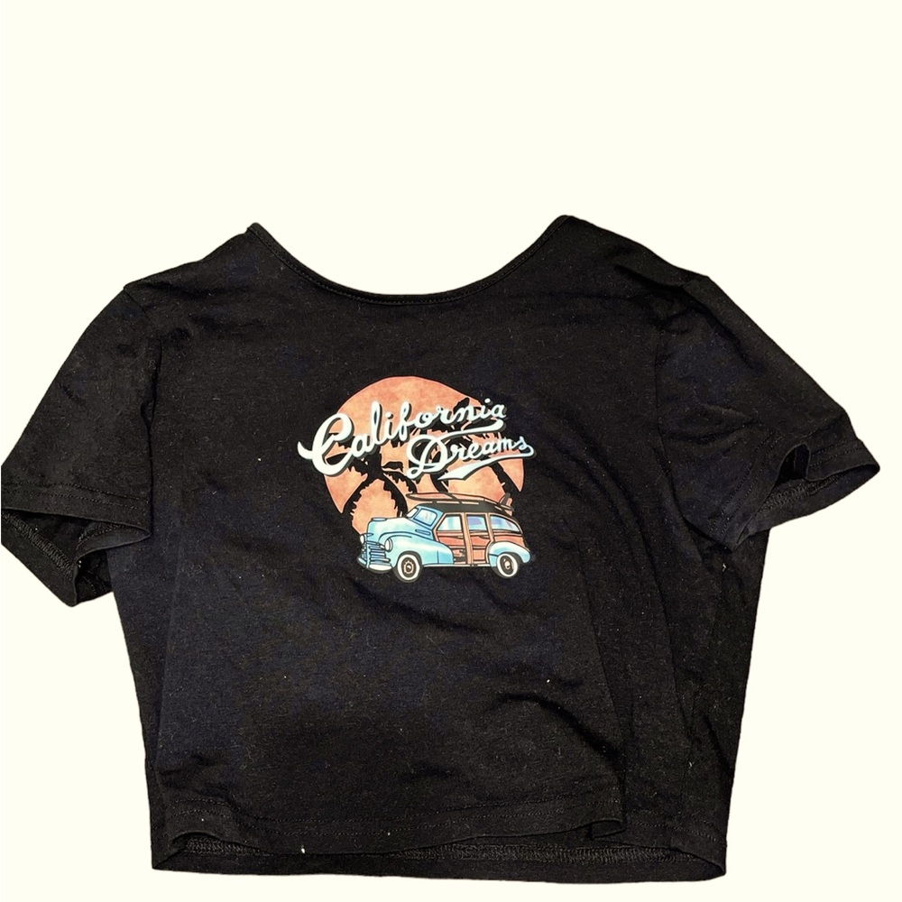 SHEIN CALIFORNIA DREAMS TEE, SIZE S